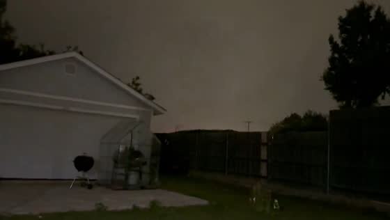 Yukon, Oklahoma: tornado sirens sound as residents take shelter