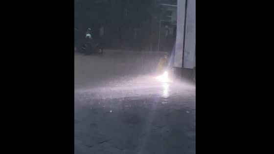 Heavy rain causes flood in Ungaran, Indonesia