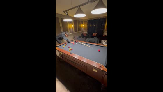 Billiard cue mishap captured in Vall Thorens, Savoie, France
