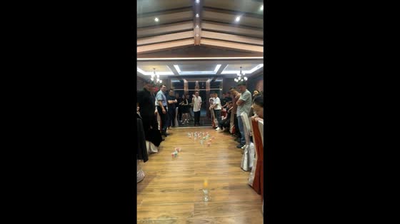 Man lands perfect ping pong toss shot in Guangdong, China