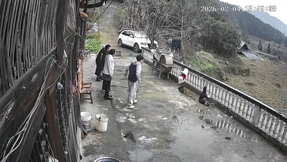Concrete slab collapses in rural Guizhou, China