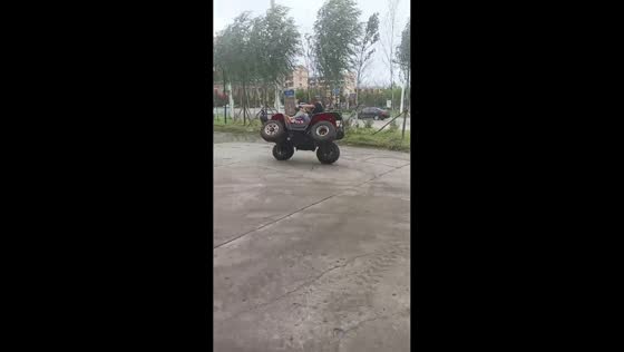 ATV overturns during practice as child accelerates in Heilongjiang, China