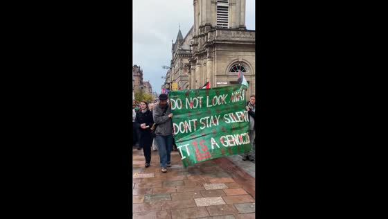 Hundreds gather at vigil and march for Palestine in Glasgow, Scotland