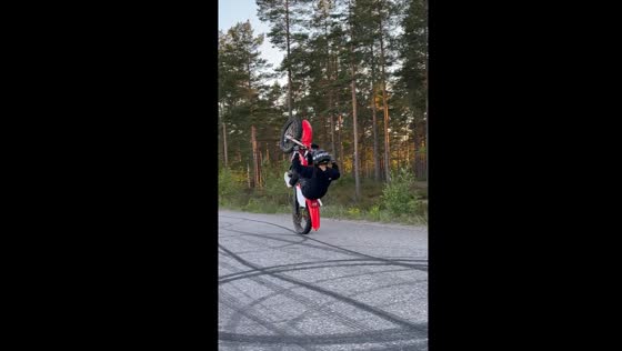Thrilling bike stunts in Helsinki