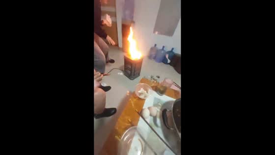 DIY log burner flares up, causing brief panic in Guangxi, China