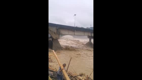 Flash floods destroy bridges in Shimen County, Hunan, China