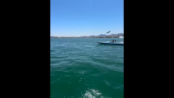 High-speed boat crashes into water during incident in Arizona, USA