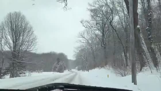 Snow-covered Highway 395S and main roads in Norwich, Connecticut, USA