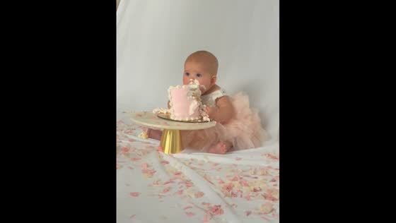New York parent shares video of child eating half birthday cake