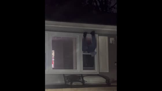 Sister climbs window, falls into house in Toms River Township, New Jersey