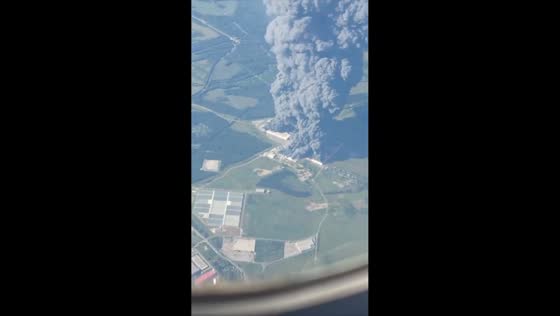 Massive fire erupts at logistics warehouse after drone strike in Elektrostal, Russia