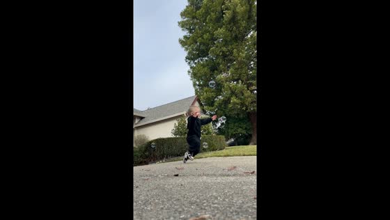 Tristan's bubble adventure takes a tumble
