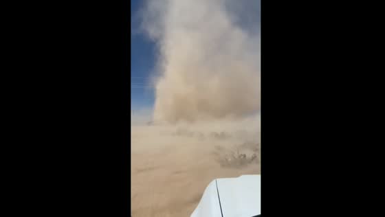 Massive dust devil forms in Orla, Texas, USA 