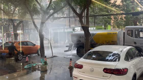 Powerful water pressure causes a spill around a tanker in Sichuan, China