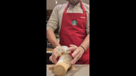 Barista's drink preparation ends in spill in Kelowna, Canada
