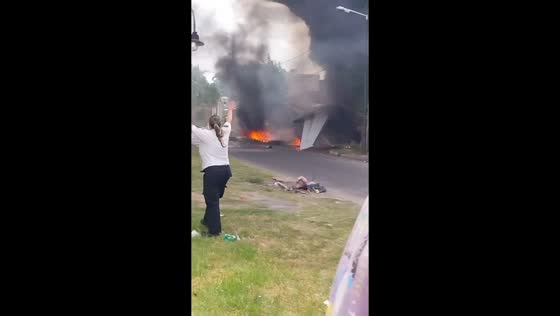 Small plane crashes near homes in San Fernando, Argentina