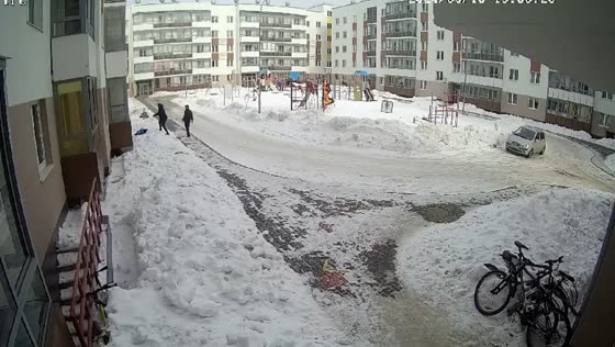 Young boy in Yekaterinburg, Russia hospitalized after falling ice block strike