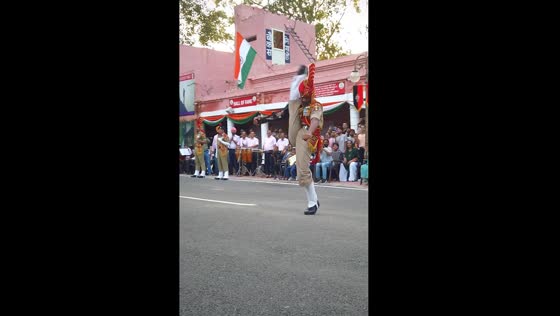 Soldier in Jammu impresses with incredible leg lift during performance