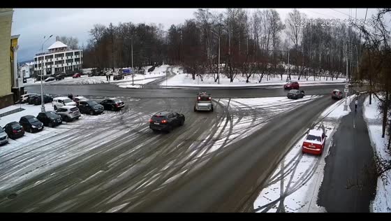 Pedestrian injured in traffic incident on Kirov Square in Petrozavodsk, Russia
