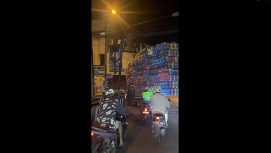 Overloaded journey: the unusual haul of plastic balls and piggy banks captured in Majalaya