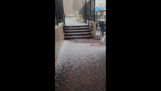 Heavy hailstorm batters Columbia with sudden intensity in Missouri, USA