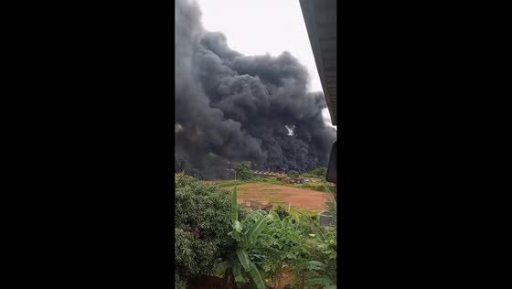 Fuel tanker fire sends thick smoke over Enugu highway in Enugu State, Nigeria