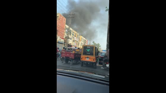 Massive fire breaks out at Syed Plaza along Ferozepur Road in Lahore, Pakistan