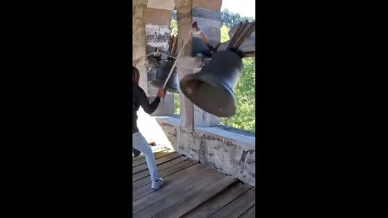 Bells ring at Celles Commandery in Cantal to welcome Pope Leo XIV’s arrival in France