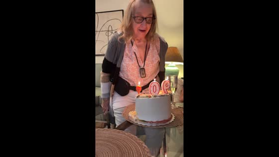 Woman’s hair catches fire while blowing birthday candle in Miami, USA