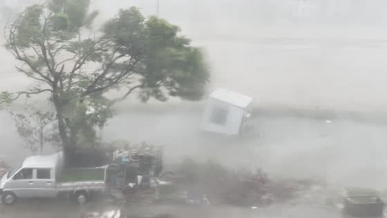 Severe winds and heavy rain batter Zhejiang, China