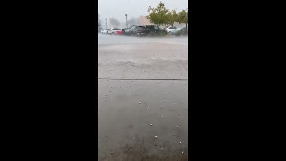Thunderstorm brings pea-sized hail to Tempe, Arizona, United States