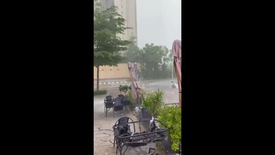 Strong hailstorm damages property amid severe weather in Guangxi, China
