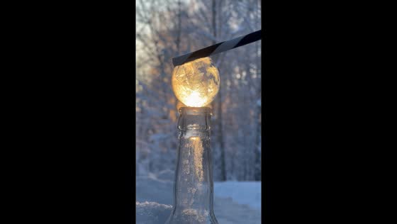 Frozen beauty: soap bubbles instantly freeze at -26°C in Korsholm, Finland