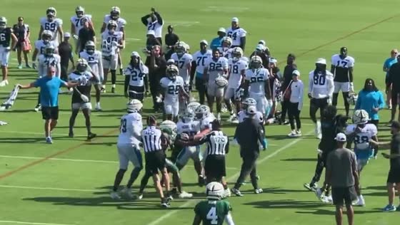 Scuffle erupts at Panthers vs. Jets practice