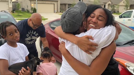 Family reunites after 2 years apart for mom's 70th birthday in Katy, Texas