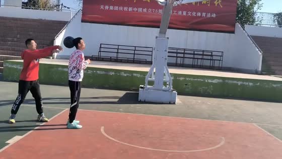 Basketball mishap in Shanxi leads to double headshot incident