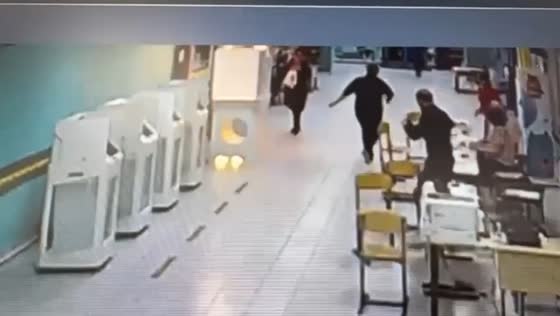 Arson at Moscow polling station: woman sets booth ablaze