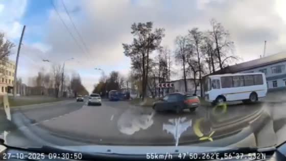 Reckless driving leads to crash in Yoshkar-Ola, Russia