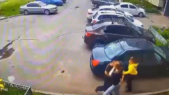 Boy rescues girl from kidnapping attempt in Rostov region