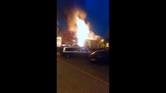 Fire at Finches Emporium causes evacuations in Forest Hill, London, United Kingdom