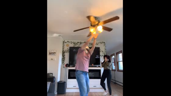Bottle on overhead fan causes panic in Washington, Maine