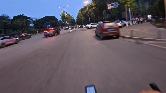 Cyclist collision at road corner in Sichuan, China