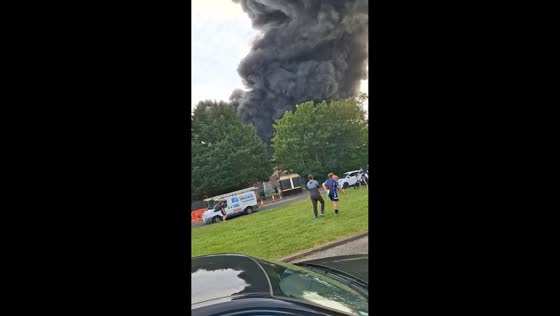 Massive recycling facility fire sends black smoke across Widnes, England, UK