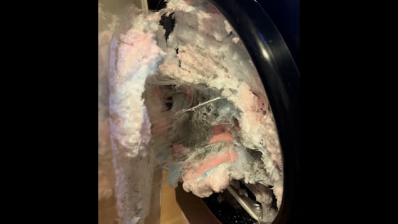Candy explosion in freeze dryer leads to sticky cleanup