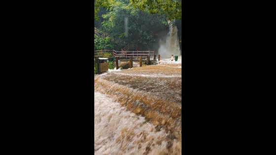 Severe flash flood overwhelms a mountain area in Zhejiang, China
