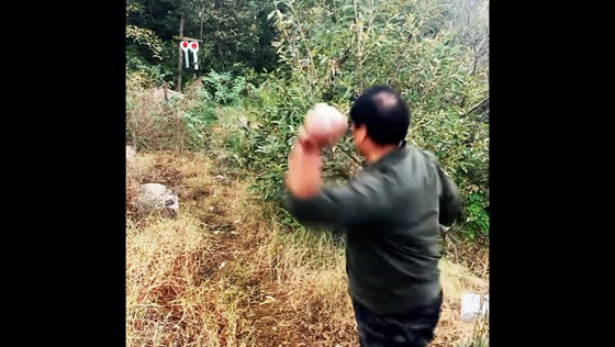 61-year-old man hits two distant targets with precision in Jiangsu