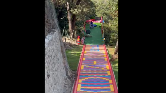 Person falls at the end of slide in Mazamitla, Jalisco