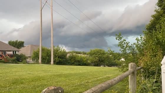 Impressive storm approaches West Omaha