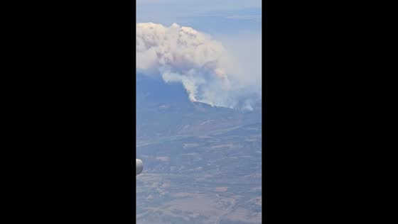 Aerial view captures massive Aspen Acres Fire in Colorado, USA