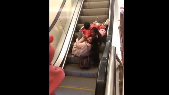 Escalator incident in Kathmandu caught on video